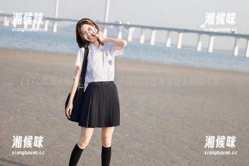 观看17c吃瓜，不同的目击角度让人忍俊不禁。
