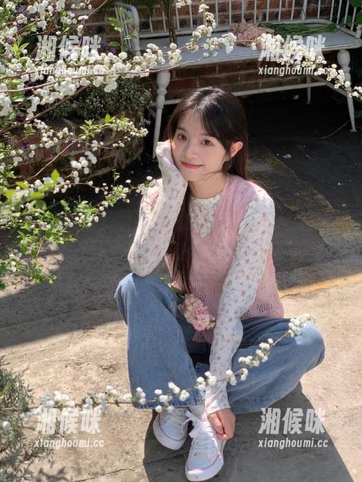 “17c吃瓜”的资源不仅敲响了我的八卦警报，还让我连饭都忘了做！