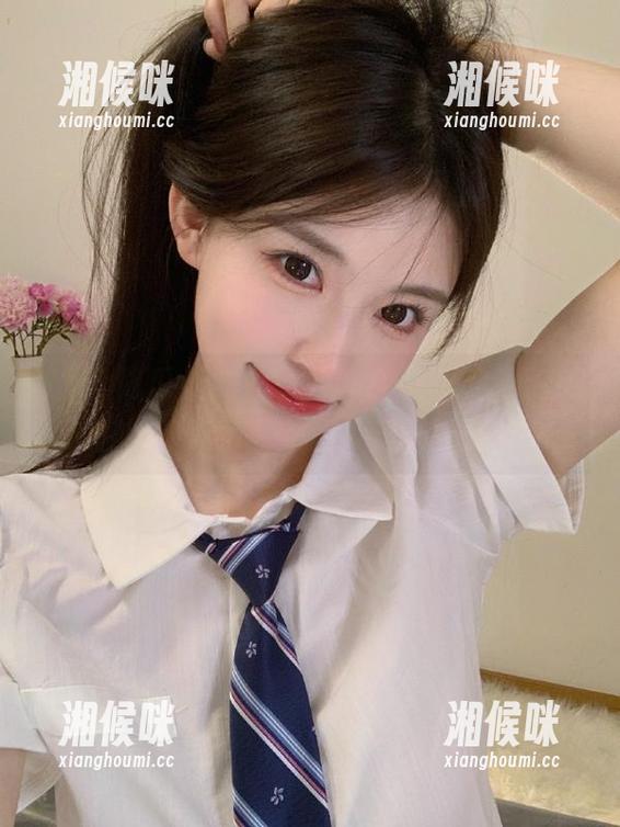 啊，点击了17c吃瓜的链接，脑内在不断编织各种奇怪的剧情。