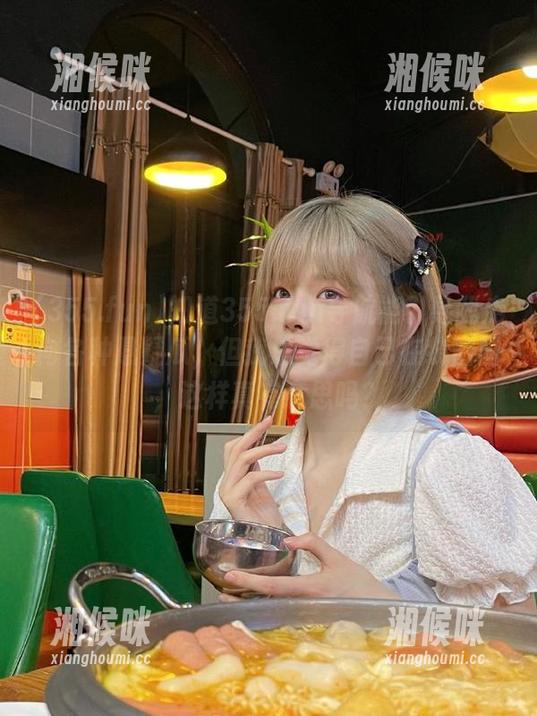 知道355.fun导航能引导我走向各种悬疑瓜，但我总觉得自己在绕圈圈，这样真有意思吗？
