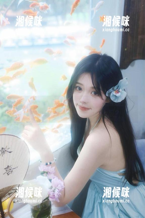 51吃瓜中心在线围观：你是不是也忍不住想吃那颗大瓜？