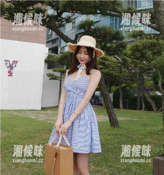 别怪我，在“hlw”入口前愣住了，这里的热闹值得慢慢享受啊！