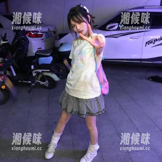 hlw在线，感觉就像是在一场大派对，人人都在嘀咕，真的是不想错过任何瓜！