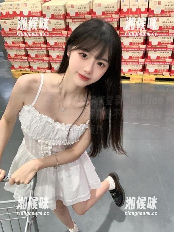 杂七杂八的事情登录“heiliao不打烊”，简直让人怀疑是不是想让我每天熬夜！