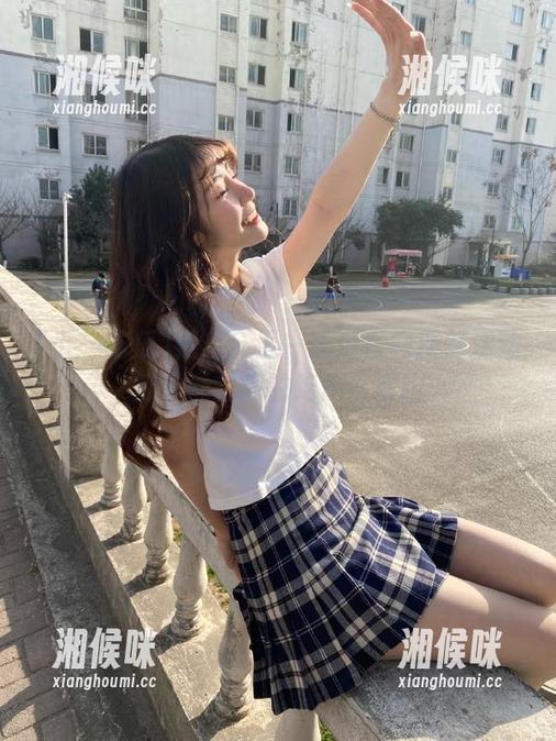 然后！五一吃瓜官网新鲜活动打卡暴露我的吃瓜日常啦