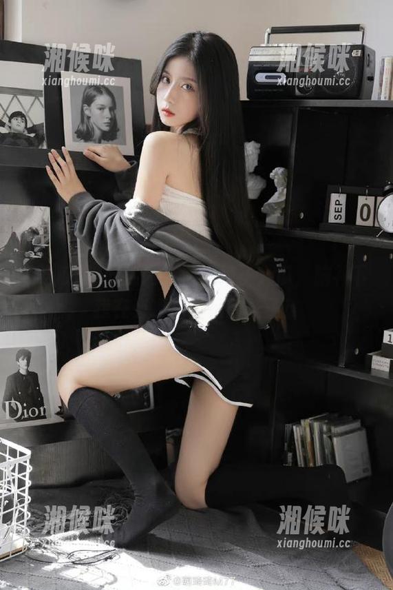 吃瓜网直达绝绝子大瓜，脑补下我在旁嘴角上扬的样子！