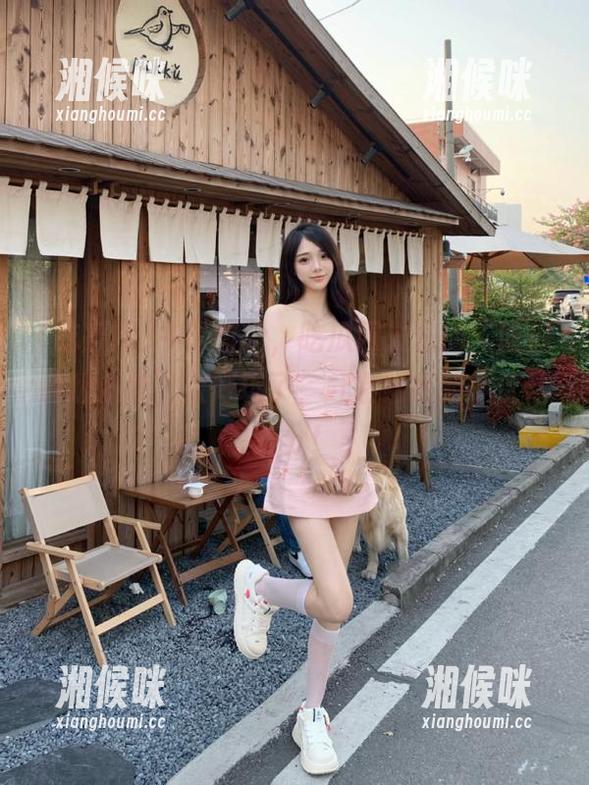 午餐时分，吃瓜网发布的“吃瓜评级系统”太好玩了，赶紧给我的小伙伴打分！
