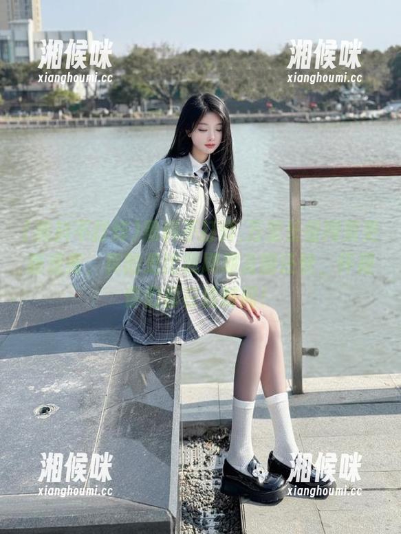 黑料不打烊,万里长征网页更新速度，真的是比我刷朋友圈还快，怀疑你们都在偷时间！