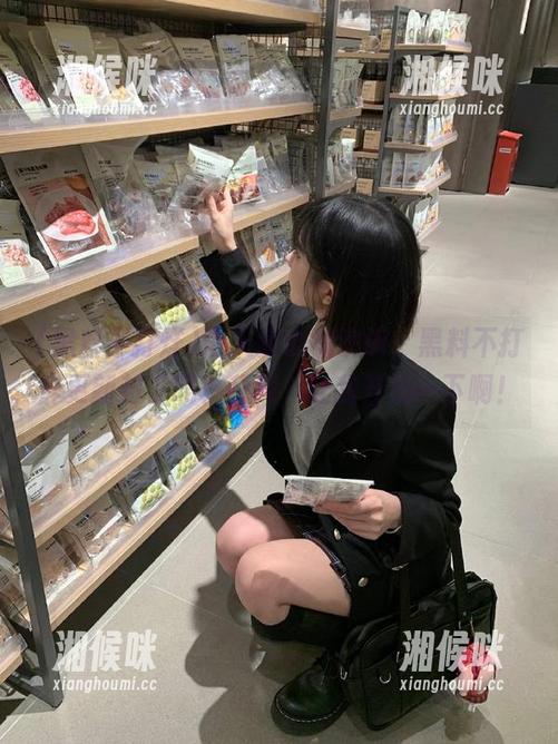 雨天我心情沉闷，黑料不打烊更新封了吗？拜托，让我开心一下啊！