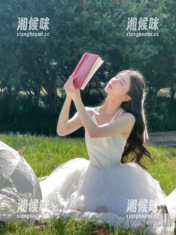 首页新鲜事，黑料不打烊带你吃下这颗瓜！嘴里挂不掉的精彩。