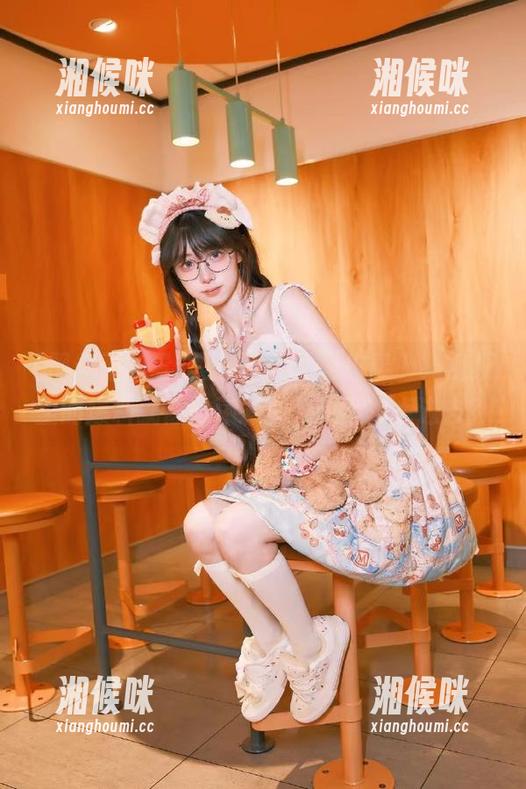 黑料正能量为你奉上，视频里的爆料就像隐藏彩蛋，想不想点进去？