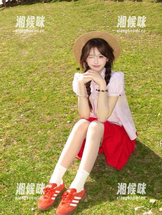 黑料社视频下载后，果然是个既甜蜜又苦涩的复杂情感。
