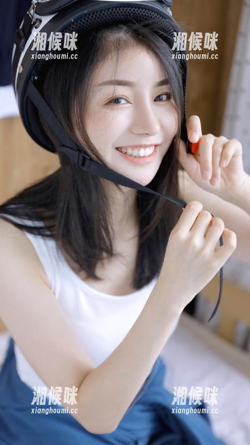 黑料社区app，最新更新太让人心潮澎湃，至少我已经在这瓜海里迷失了方向！