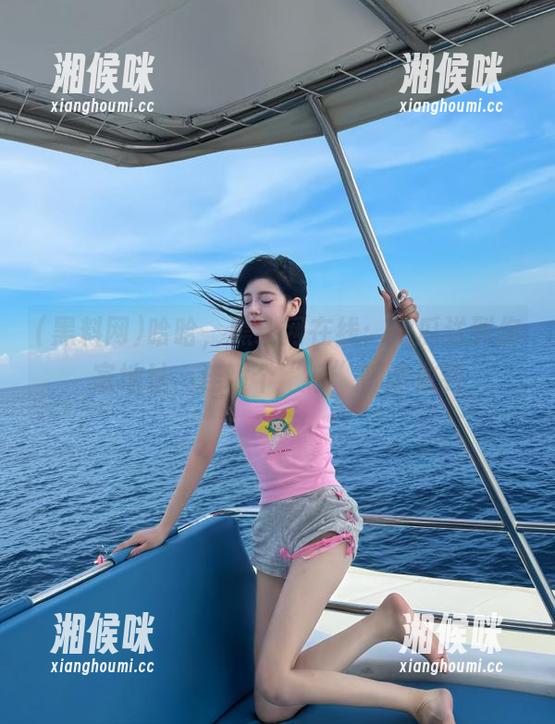 哈哈，黑料网在线：把瓜送到你家地址，连喷个“哇”都能做到