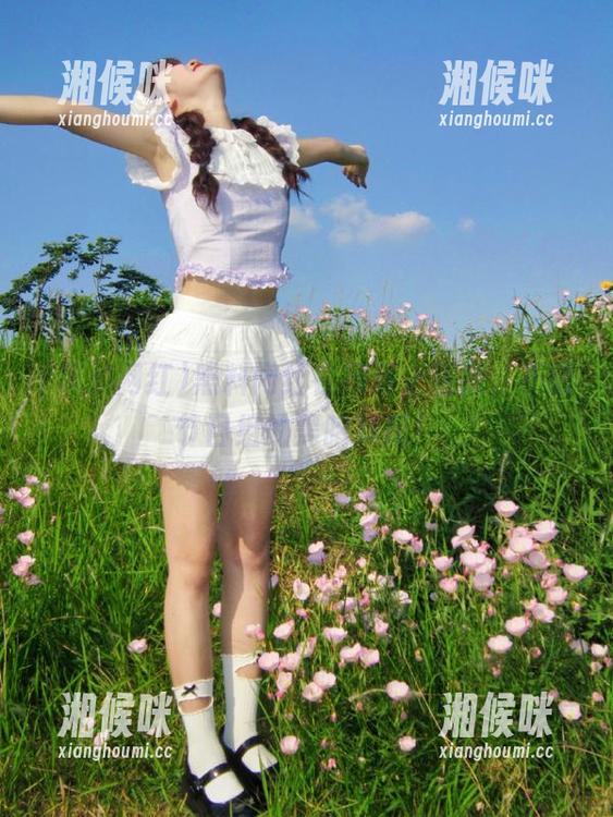 黑料网红在网页上直播，不怕节目组的黑暗料理！